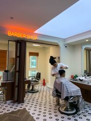 点击看大图 -理昂男士理发店 Barber shop