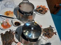 -领鲜活海鲜榴莲自助火锅(东门店)