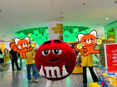 -m豆巧克力世界(上海世茂广场店)