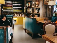 -领鲜活海鲜榴莲自助火锅(东门店)