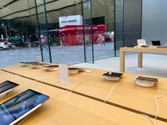 -Apple零售店(新街口店)