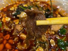 -周良天山牛杂城(天山路总店)