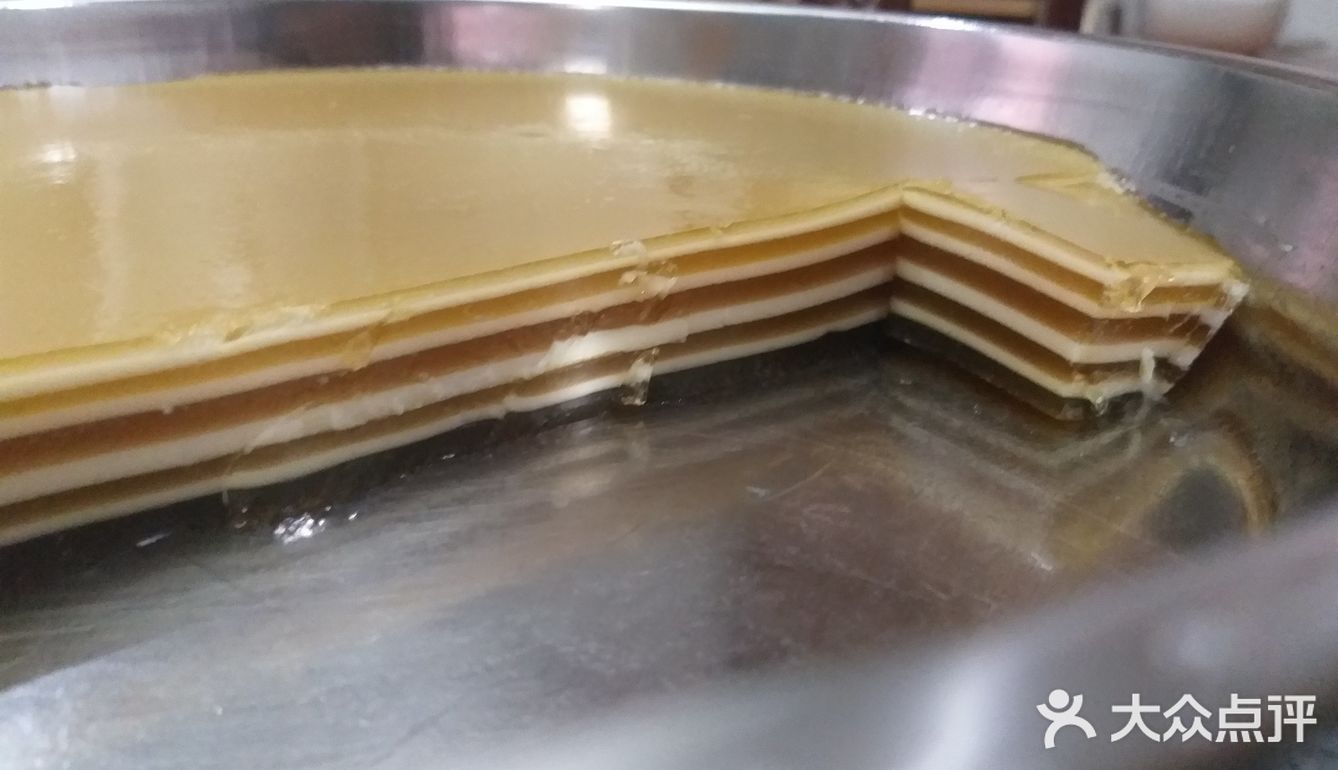 特色推荐： 马蹄千层糕是我家里经常做的一款糕点