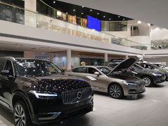 -杭州中沃沃尔沃4S店(滨江区店)
