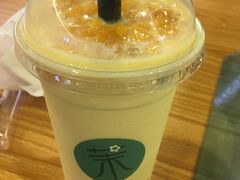 芒果酸奶奶昔-茉酸奶(松江开元地中海店)
