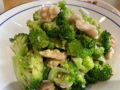 西蓝花拌桃仁-赤宴·川菜(玉林店)