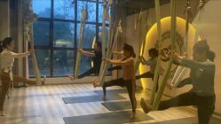 -静待花开瑜伽尊巴会馆