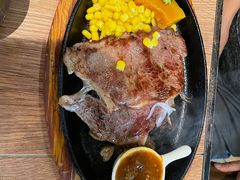 -玛格萝妮(汇智国际商业中心店)