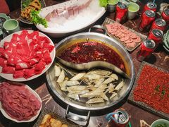 菌香鸳鸯锅-晓宇重庆火锅(赛格国际购物中心店)