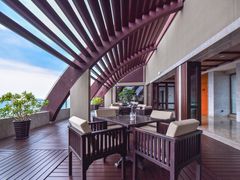 -三亚湾海居铂尔曼度假酒店