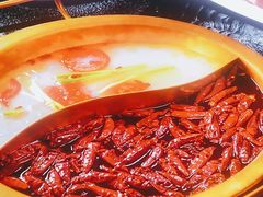 -小天鹅火锅·一线江景洪鼎旗舰店(洪崖洞店)