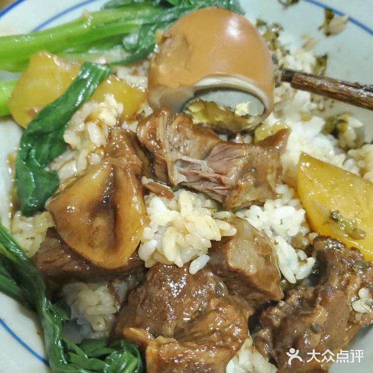 不卖隔夜饭，不卖冷冻肉 免费加牛骨汤，免费加米饭