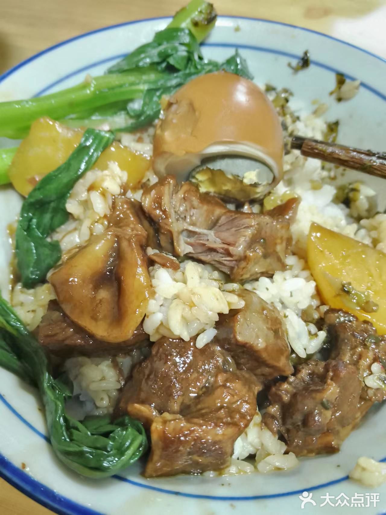 不卖隔夜饭,不卖冷冻肉 免费加牛骨汤,免费加米饭