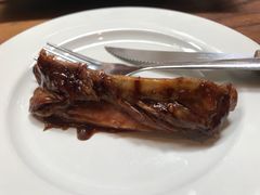烤肋排-Naughty Nuri’s Phuket