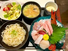 -家贺屋刺身寿司专门店