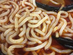 -丽虹云南过桥米线(兴工街店)