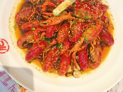 -肥肥虾庄·金牌油焖大虾(汉口城市广场店)