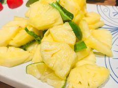 -云海肴·汽锅鸡·云南菜(天山百盛优客店)