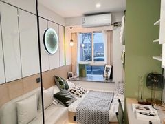 -东方体育中心(地铁站)