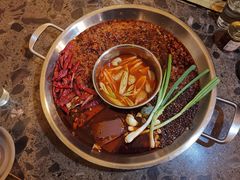 -园里串香牛肉串串火锅(新繁店)