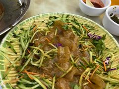 -一口猪海鲜浑锅·东北家常菜