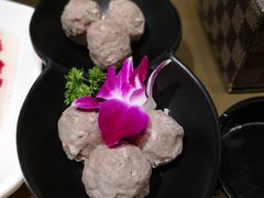 鲜牛肉丸-手选潮汕鲜活牛肉火锅(二七广场店)