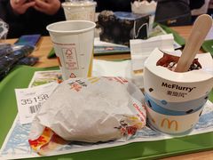 -麦当劳(呼市新华东街店)