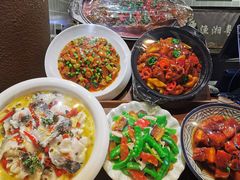 -渔湘粤厨(时尚天河美食城店)