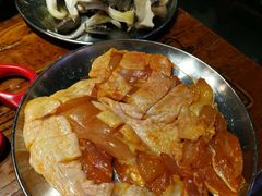 鸡腿中-原始泥炉烤肉(总店)