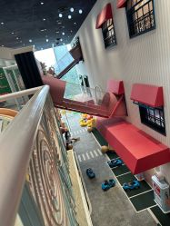 -奈尔宝·儿童乐园·亲子餐厅(华采天地店)