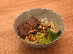 -衡哥肉铺