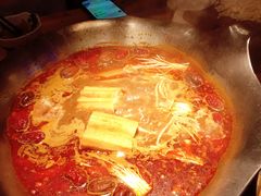 台式麻辣锅-湊湊火锅·茶憩(杭州湖滨银泰in77店)