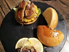 -HIGH FIVE哈福手工汉堡(桂林路店)