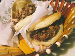 -闫家驴肉老店(华电一校店)