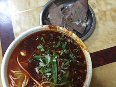 -清真·马安军辣子牛肉面