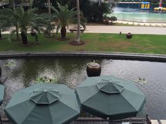 -三亚湾海居铂尔曼度假酒店