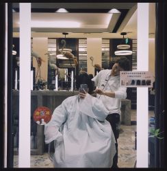 -AKOZO Beauty Salon
