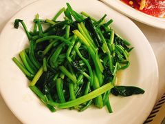 清炒菠菜-丰收日·小海鲜·沪上家宴(顾村正大店)