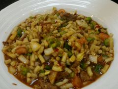 丁丁炒面-清真·玛丽亚新疆菜主题餐厅(浙江中路店)