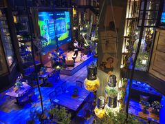 -临界音乐酒馆·小龙虾·江湖菜(华熙LIVE·鱼洞店)