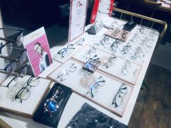 -肆兮眼镜·蔡司·徕卡战略合作店(大坪店)