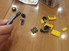 -陈八两面家(华孚写字楼店)