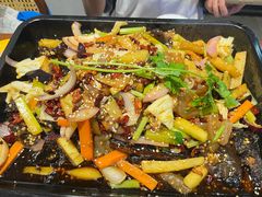-干老庆贵州留一手烤鱼·地摊火锅(财经大学店)