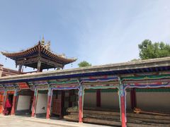 -塔尔寺游客服务中心
