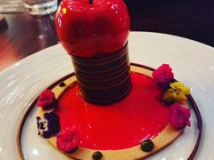 甜品拼盘-金奥国际酒店温哥华扒房Vancouver Grill