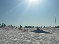 -华彬猛犸滑雪场