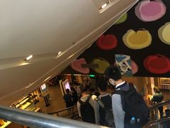 等位区-麦当劳(豫园店)