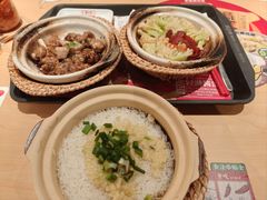 -华记煲仔华·煲仔饭(市桥易发店)