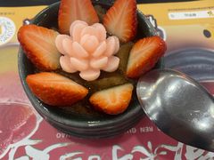 莓梅多肉情人果冰-鲜芋仙(宝地广场店)