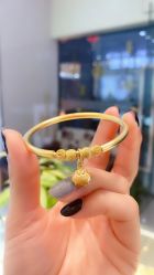 -夸克珠宝设计工作室